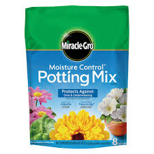 Miracle-Gro Moisture Control Potting Mix, 4 lbs